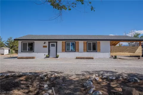 1050 Bruce St, Pahrump, NV 89048
