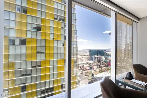 3726 Las Vegas Blvd #2410, Las Vegas, NV 89158