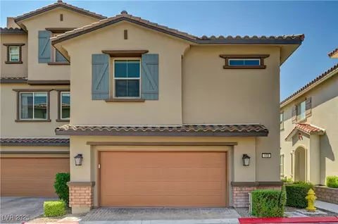 172 Petaluma Valley Dr, Las Vegas, NV 89138