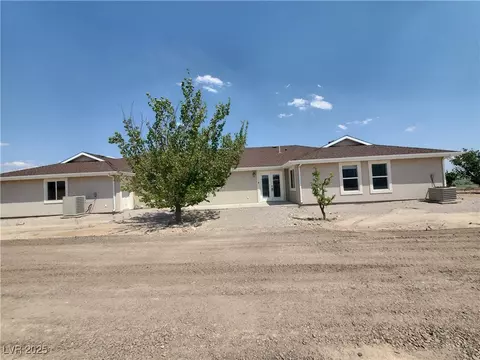 Exterior - 5272 Truman Ln, Caliente, NV 89008 photo 3 of 13