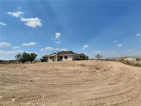 Exterior - 5272 Truman Ln, Caliente, NV 89008 photo 10 of 13