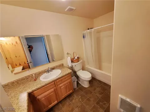 Bath - 5272 Truman Ln, Caliente, NV 89008 photo 7 of 8