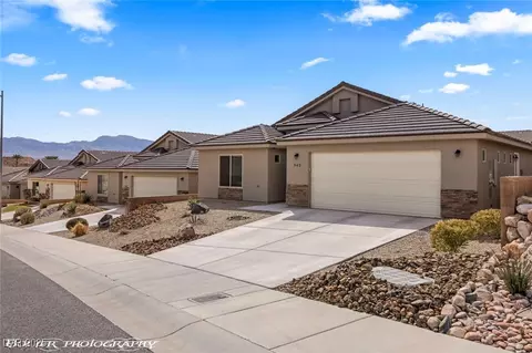 942 Shadow Hawk Rdg, Mesquite, NV 89027