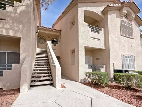5415 W Harmon Ave #2048, Las Vegas, NV 89103