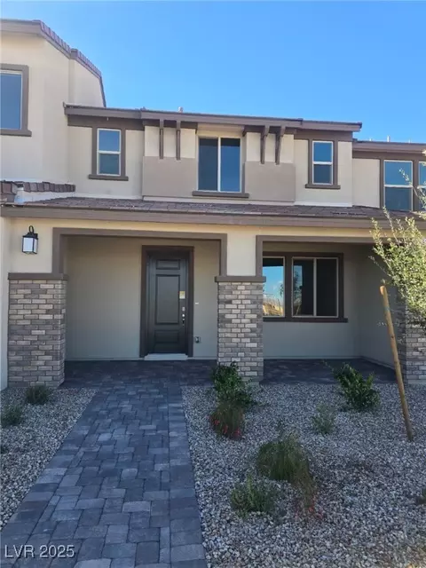 136 Silver Run Ln, Las Vegas, NV 89138