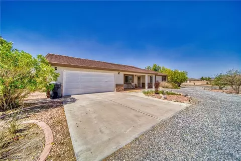 291 E Hickory St, Pahrump, NV 89048