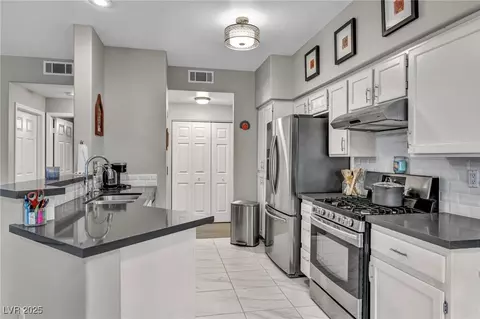 8501 W University Ave #1083, Las Vegas, NV 89147