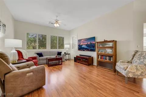 10532 Sea Palms Ave, Las Vegas, NV 89134