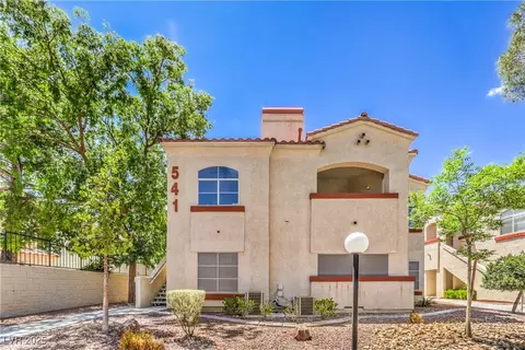 541 Indian Bluff St #201, Las Vegas, NV 89145