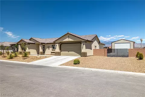 111 Magnolia Blvd, Pahrump, NV 89048