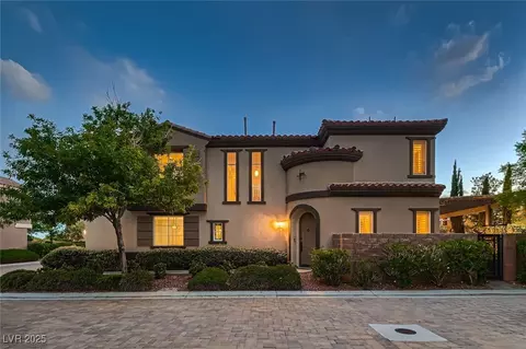 2435 Granada Bluff Ct, Las Vegas, NV 89135
