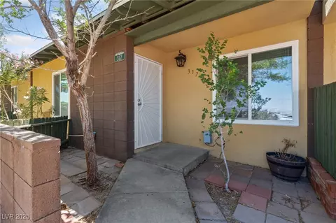 317 E Van Wagenen St, Henderson, NV 89015