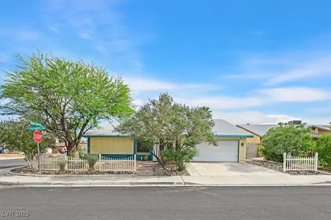 3989 Parkhaven Dr, Las Vegas, NV 89120