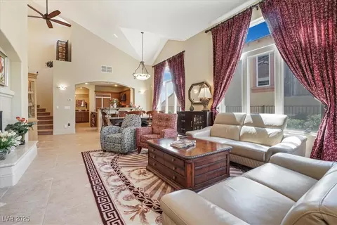 1 Cerchio Basso, Henderson, NV 89011
