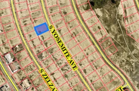 2040 S Yosemite Ave, Pahrump, NV 89048