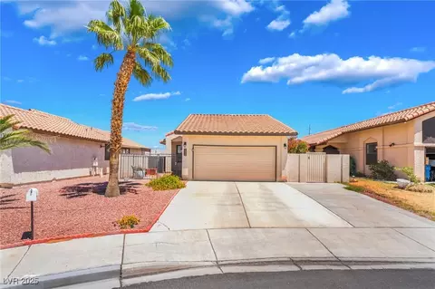 1057 Neil Armstrong Cir, Las Vegas, NV 89145