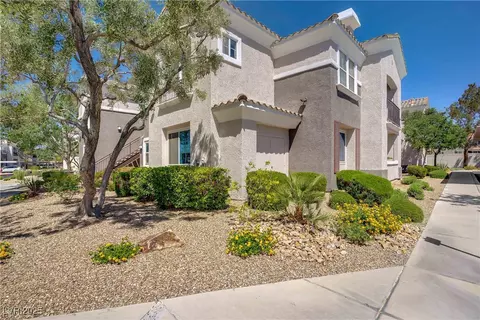 2325 Windmill Pkwy #321, Henderson, NV 89074