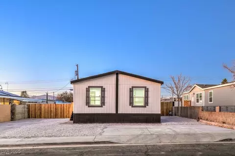 6240 Yellowstone Ave, Las Vegas, NV 89156