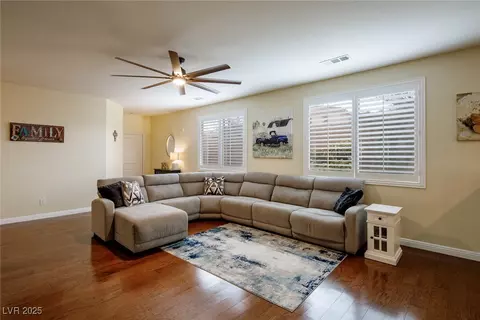 7611 Redcloud Peak St, Las Vegas, NV 89166