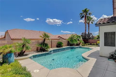 10608 Trussell St, Las Vegas, NV 89141