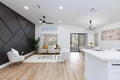 502 Edgefield Ridge Pl, Henderson, NV 89012