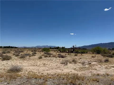 1891 Bond St, Pahrump, NV 89048