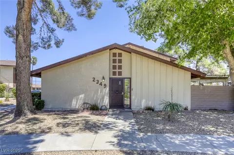 2349 Wooster Cir #A, Las Vegas, NV 89108
