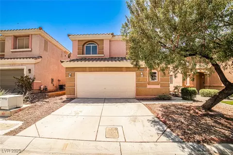 6747 Gold Yarrow St, Las Vegas, NV 89148