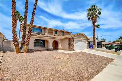 7004 Powderhorn Cir, Las Vegas, NV 89128