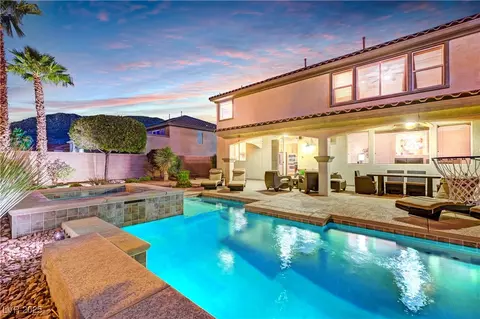 733 Secret London Ave, Las Vegas, NV 89178