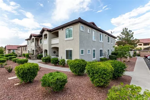 3515 Cactus Shadow St #202, Las Vegas, NV 89129