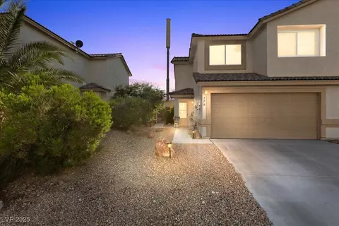 779 Peregrine Falcon St, Henderson, NV 89015