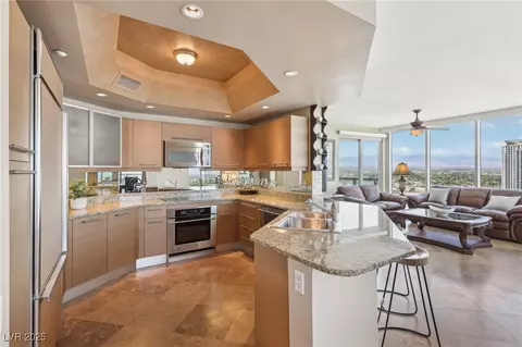 222 Karen Ave #3208, Las Vegas, NV 89109