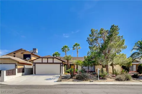 6521 Faith Peak Dr, Las Vegas, NV 89108