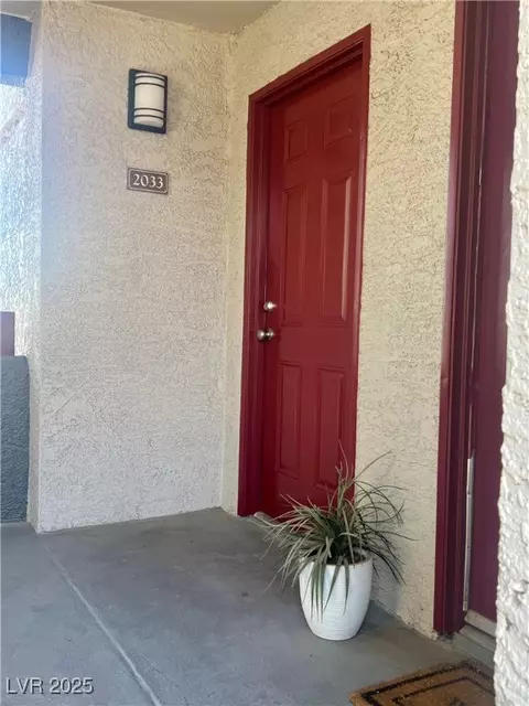 8600 W Charleston Blvd #2033, Las Vegas, NV 89117