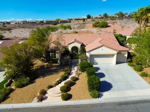 2386 Hardin Ridge Dr, Henderson, NV 89052
