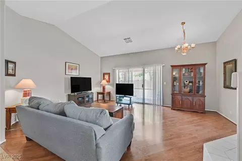 6125 Desert Haven Rd, Las Vegas, NV 89130