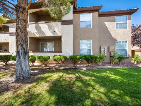 231 W Horizon Ridge Pkwy #212, Henderson, NV 89012