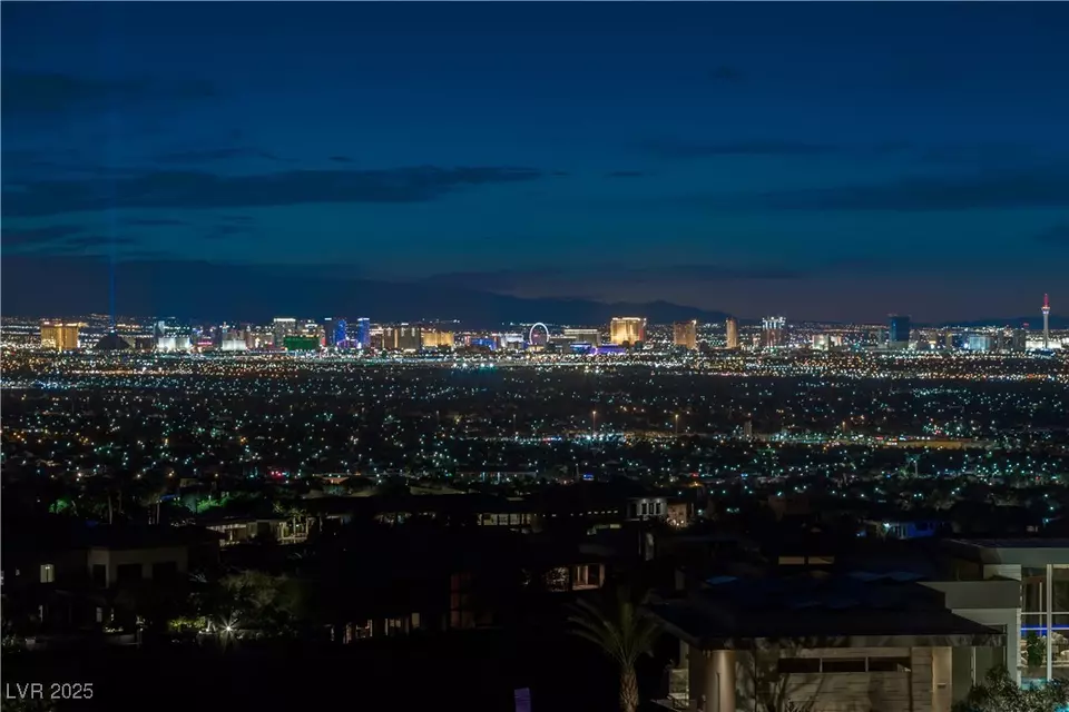 View/Area - 641 Majestic Rim Dr, Henderson, NV 89012 photo 1 of 2