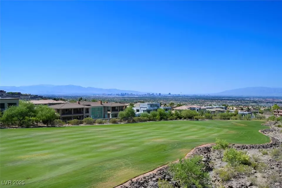 Exterior - 641 Majestic Rim Dr, Henderson, NV 89012 photo 10 of 12