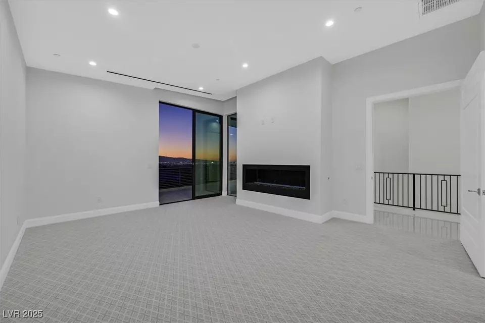 Bedroom - 641 Majestic Rim Dr, Henderson, NV 89012 photo 1 of 1