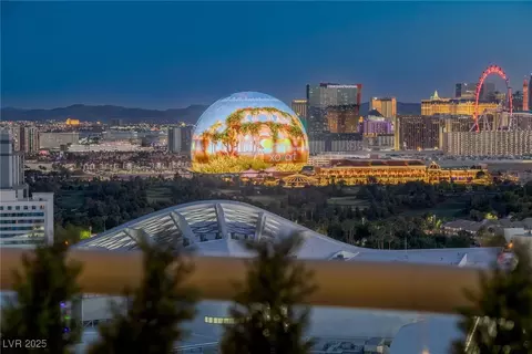 2857 Paradise Rd #PH 3002, Las Vegas, NV 89109