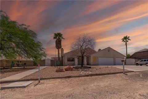 475 E Robindale Rd, Las Vegas, NV 89123