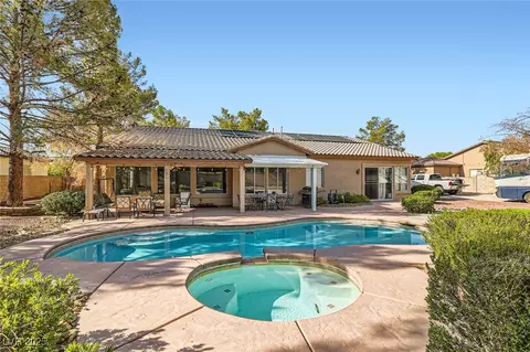 313 Glenridding St, Las Vegas, NV 89183