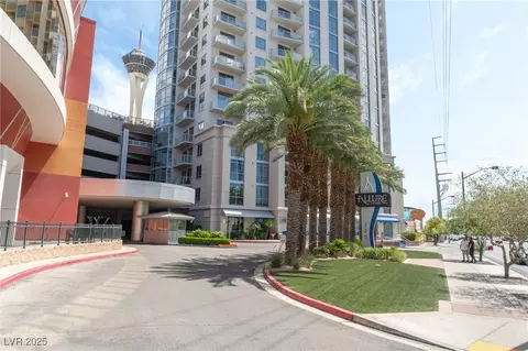 200 W Sahara Ave #3303, Las Vegas, NV 89102