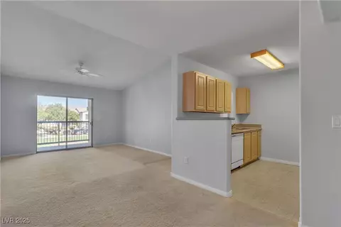 8000 Badura Ave #2174, Las Vegas, NV 89113