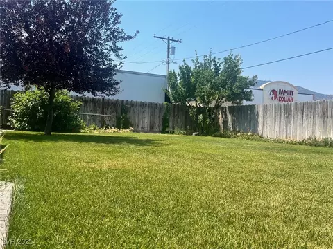 Exterior - 1465 Ave G, Ely, NV 89301 photo 6 of 9