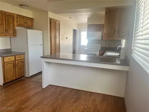 Kitchen - 1465 Ave G, Ely, NV 89301 photo 1 of 3