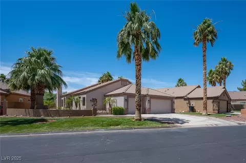 2505 Links Dr, Laughlin, NV 89029 photo 2