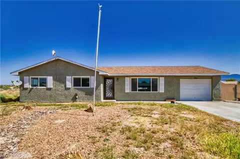1190 W Sierra Vista Cir, Pahrump, NV 89060